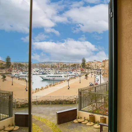 Lägenhet Porto Antico
