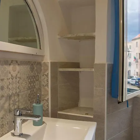 Porto Antico Lägenhet Alghero